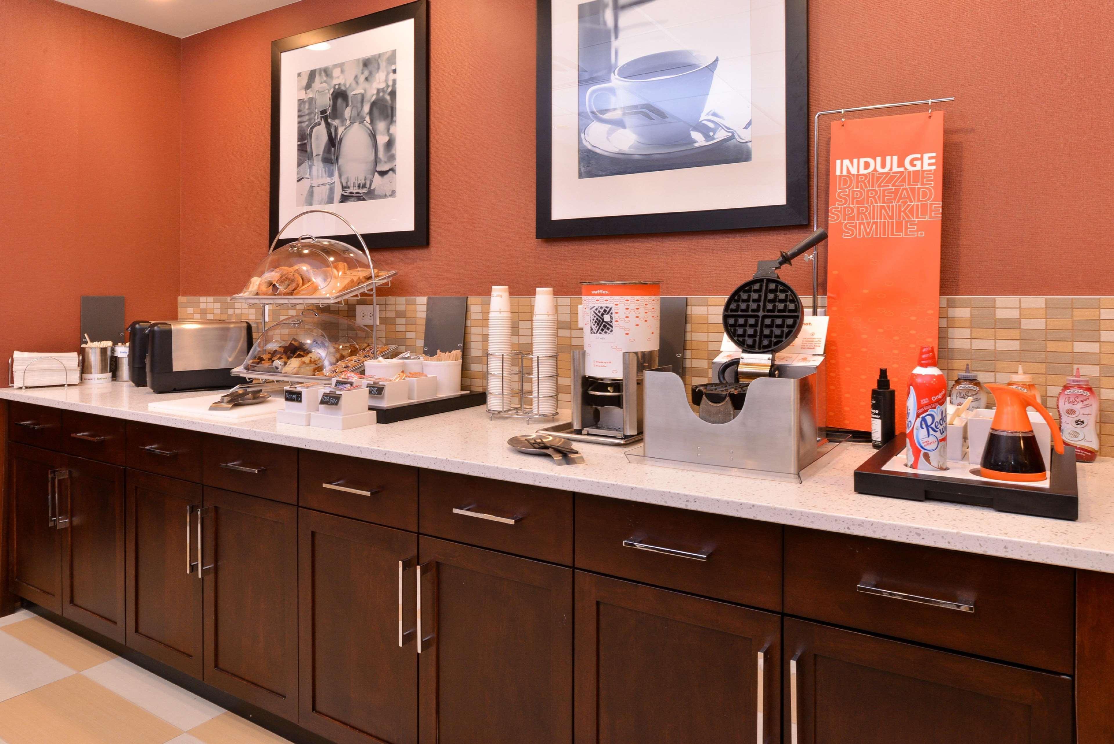 Hampton Inn Rome Eksteriør bilde